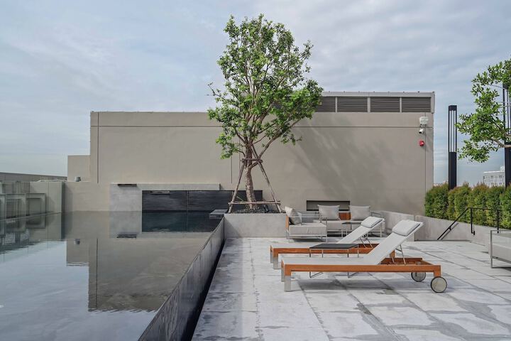 Pool 22 of 49