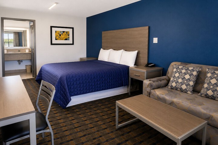 Room 10 of 15