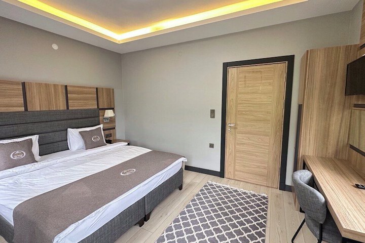 Room 21 of 72