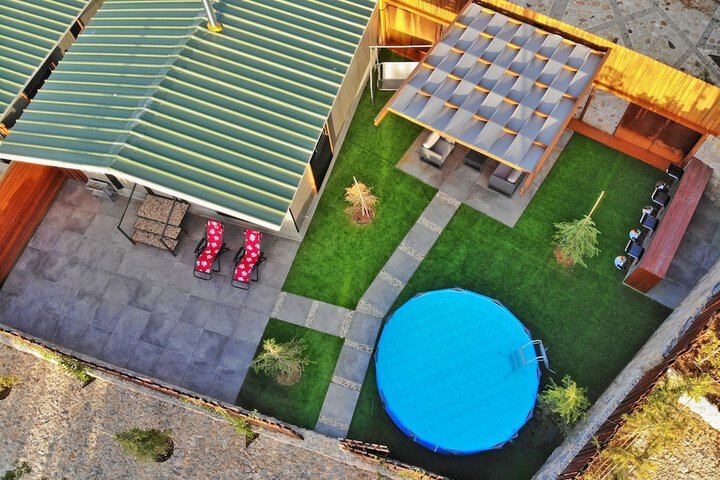 Terrace/Patio 7 of 20