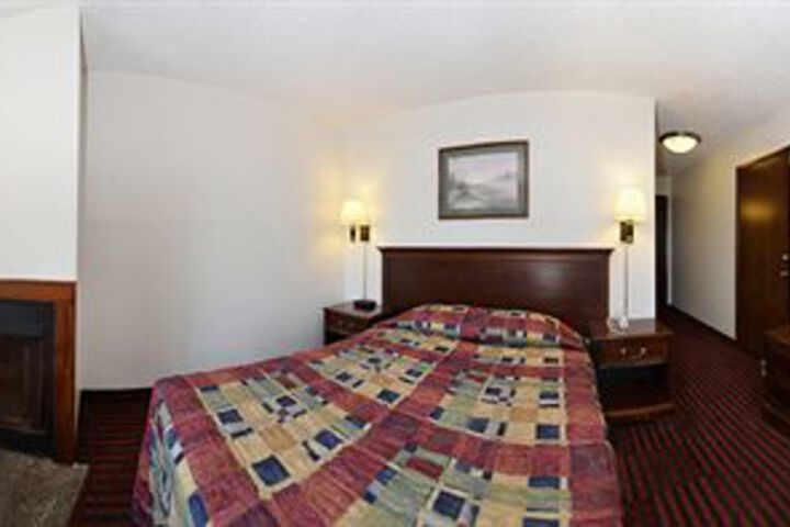 Room 18 of 62