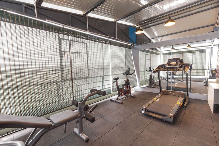 Health and Fitness 28 of 33