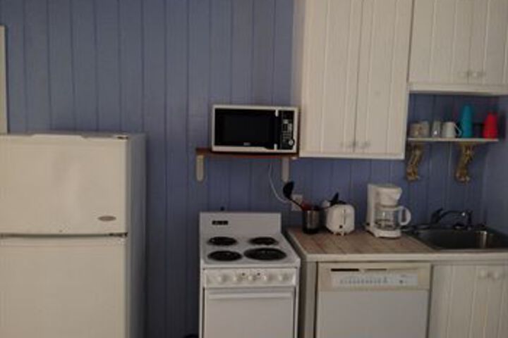 Room 15 of 16