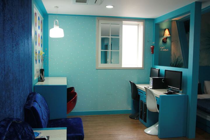 Room 29 of 84