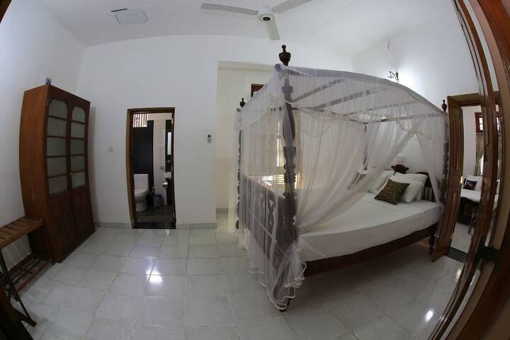 Room 14 of 57
