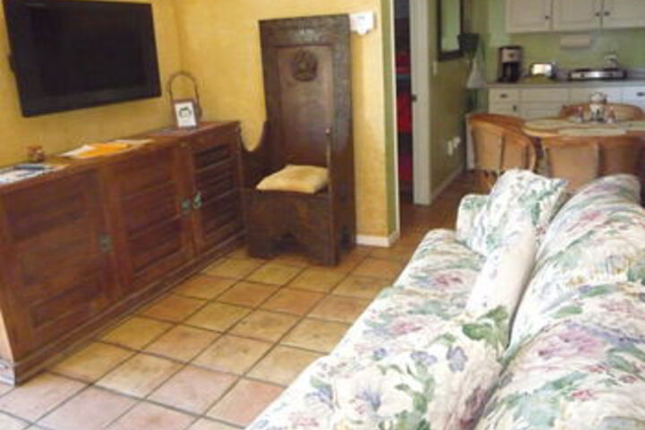 Room 60 of 81