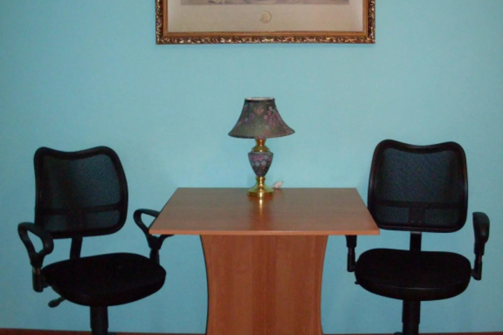 Room 27 of 34