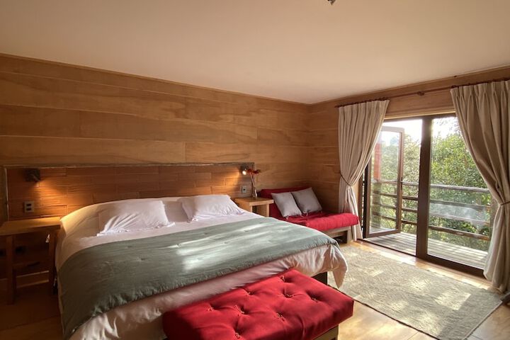 Room 25 of 150