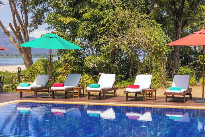 Hotel with Pool