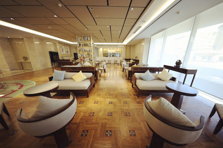 Hotel Interior 5 of 16