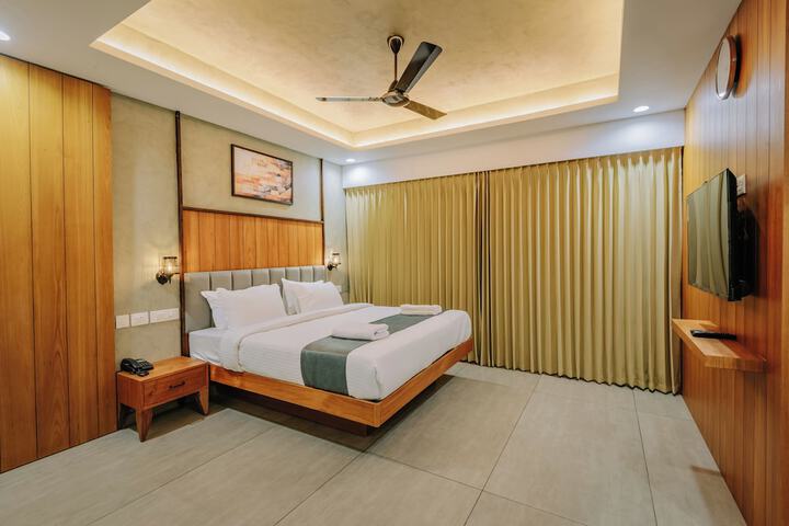 Room 42 of 107
