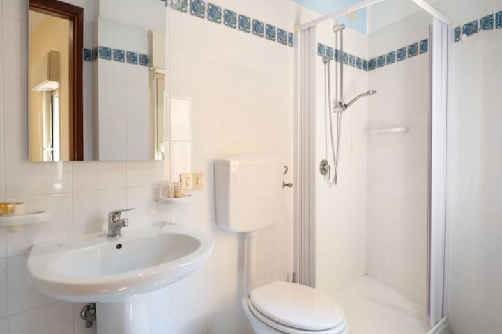 Bathroom Interior Photo