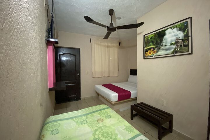 Room 4 of 30