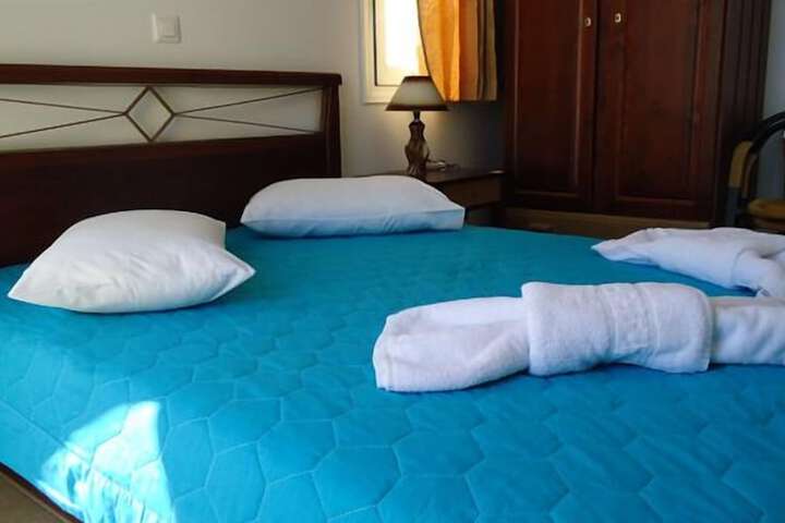 Room 3 of 24