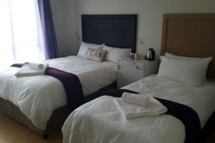 Room 11 of 22