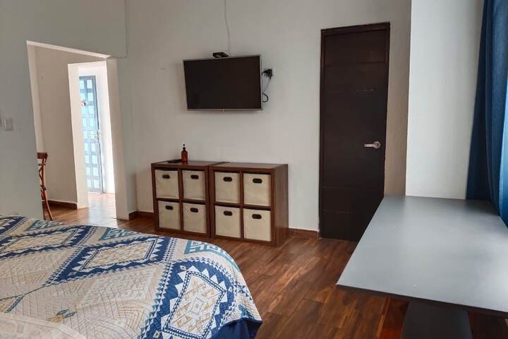Room 12 of 34