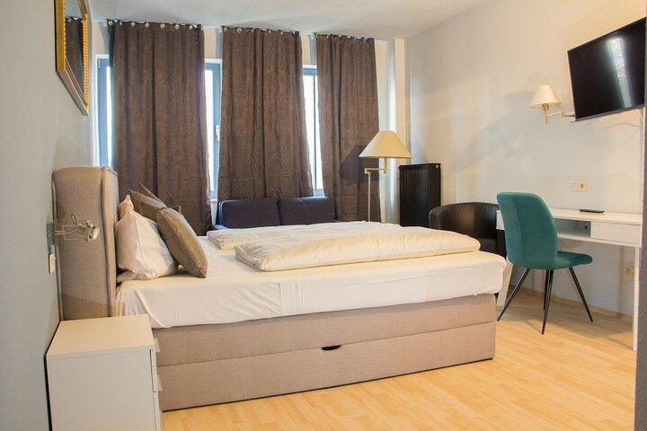 Room 12 of 59