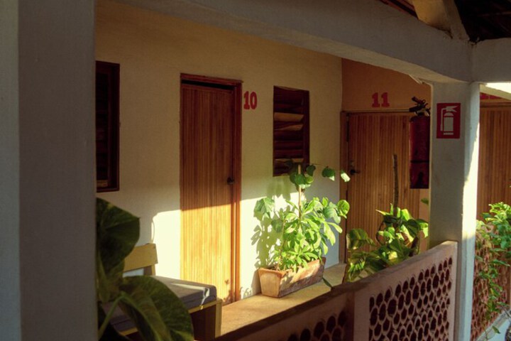 Ballroom/Hall 70 of 80