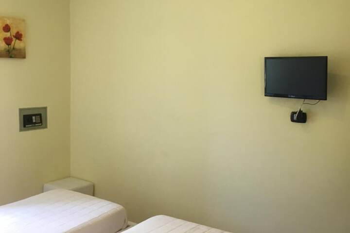 Room 16 of 57