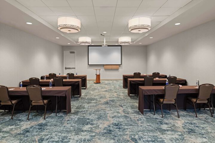 Meeting facility