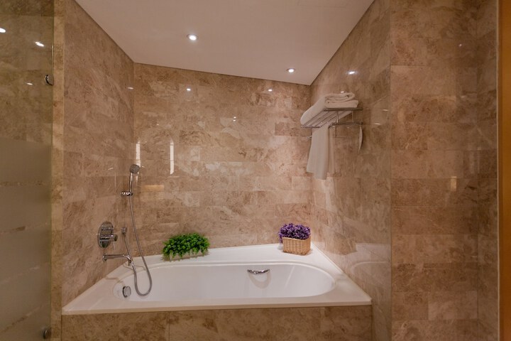 Bath Interior