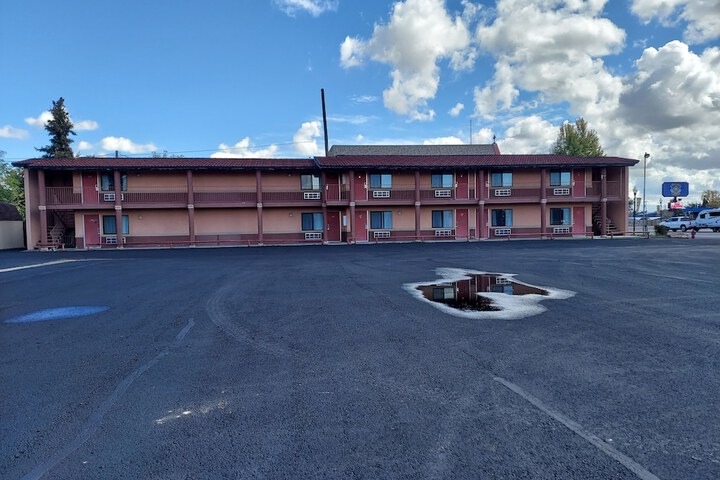 Hotel 10 of 10
