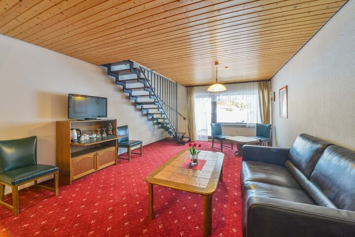 Room 22 of 39