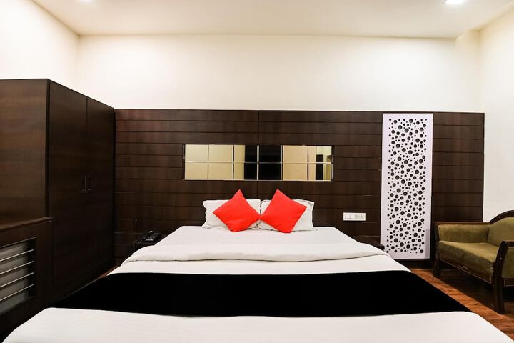 Room 17 of 57