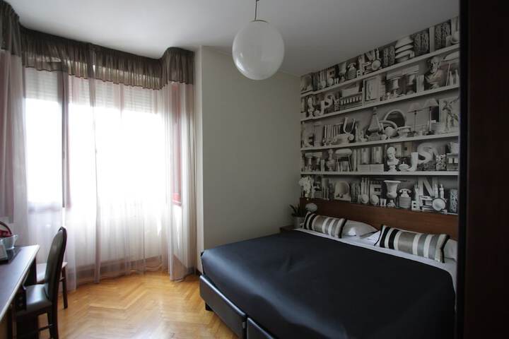 Room 8 of 60