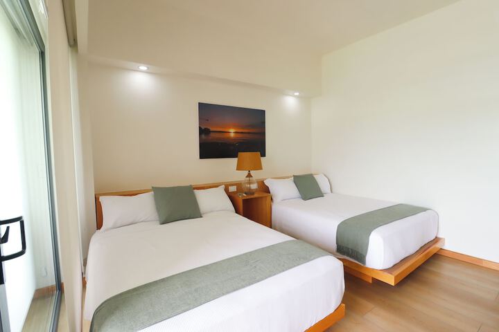 Room 5 of 26
