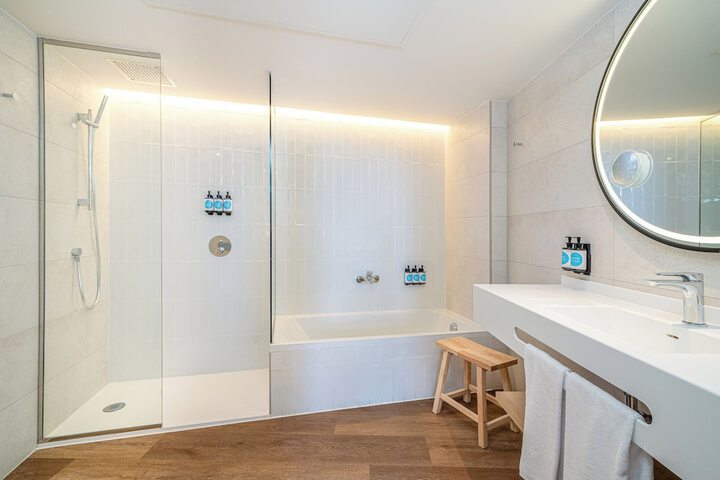 Bathroom Interior Photo