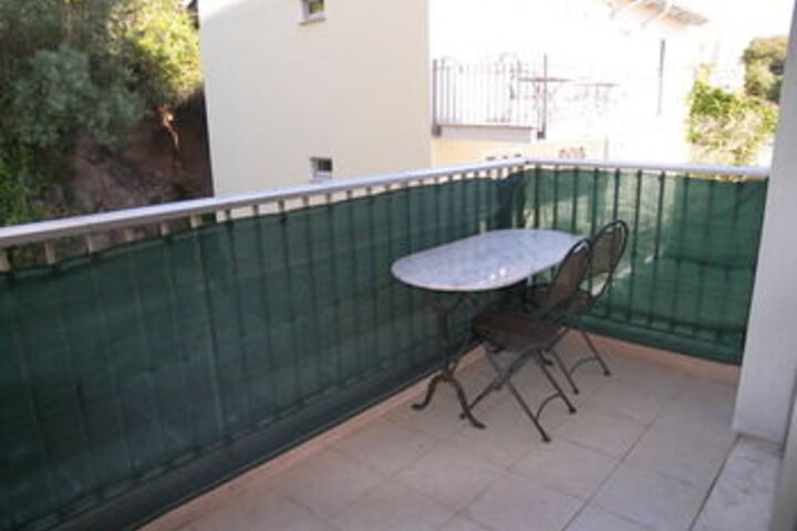 Terrace/Patio 2 of 25