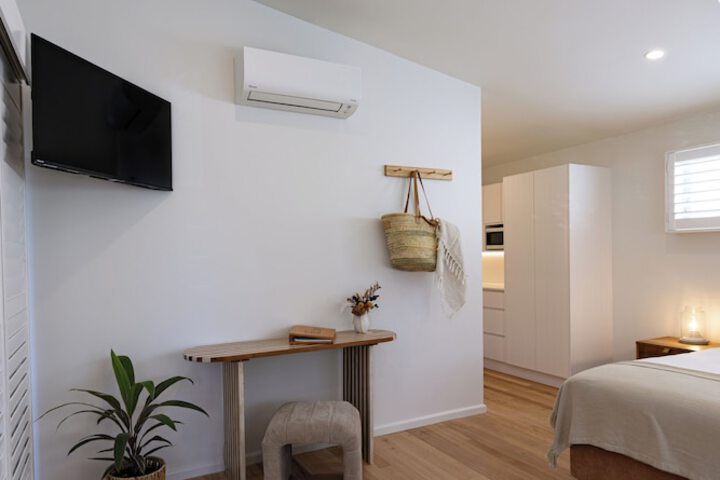 Room 15 of 80