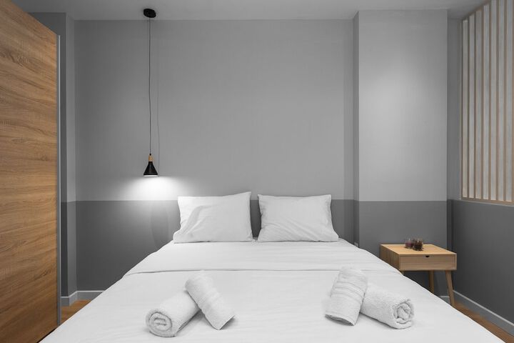 Room 4 of 36