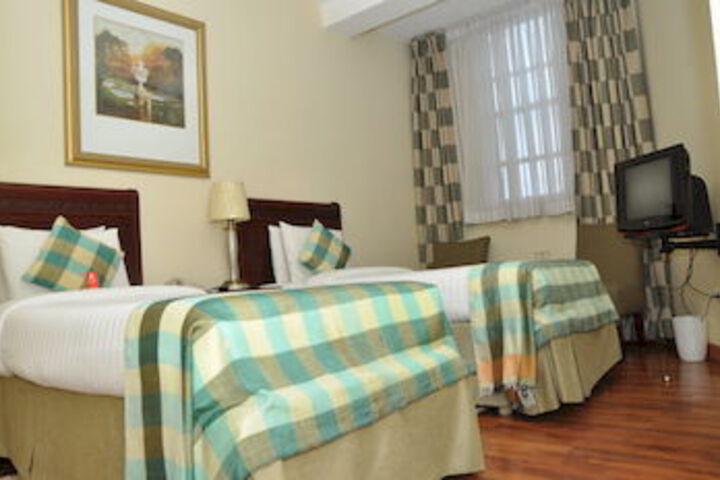 Room 16 of 29