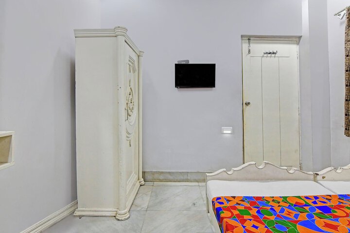 Room 20 of 31