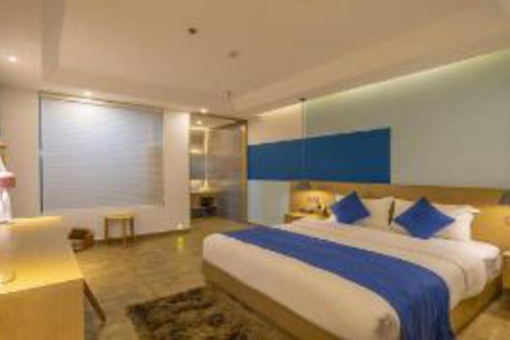 Room 21 of 23