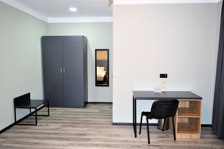 Room 45 of 49