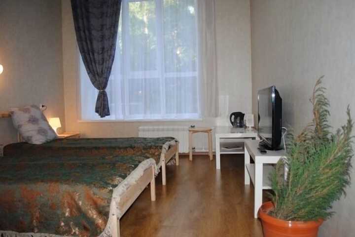 Room 11 of 23