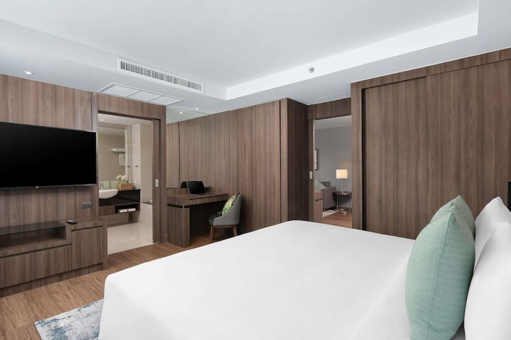 Room 15 of 149