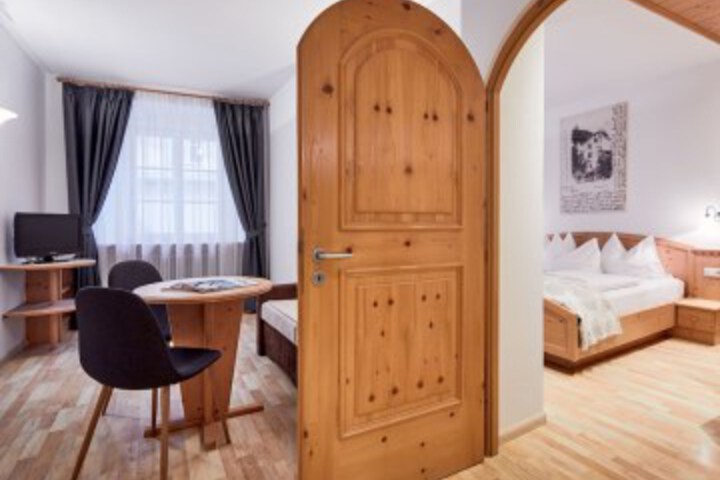 Room 20 of 42