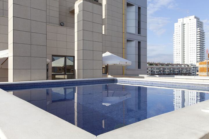 Hotel with Pool