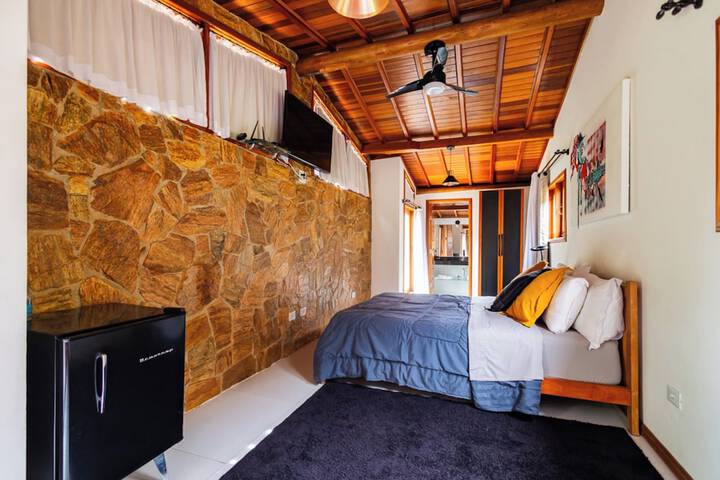 Room 34 of 314