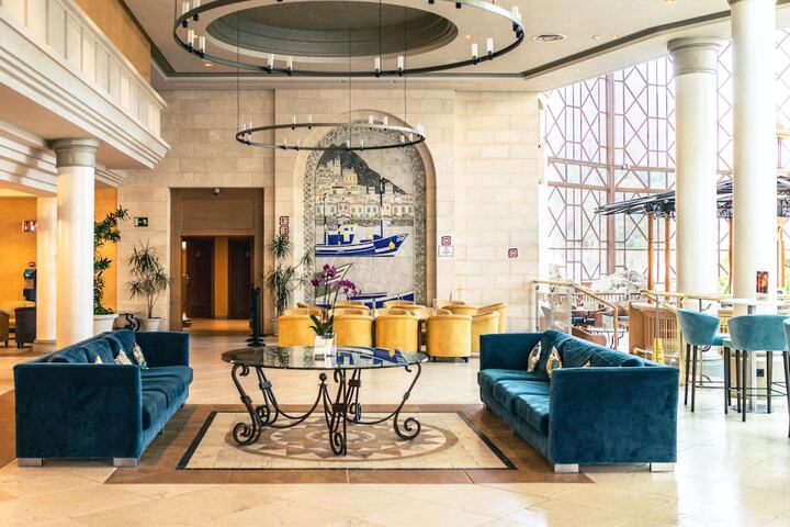 Hotel Lobby