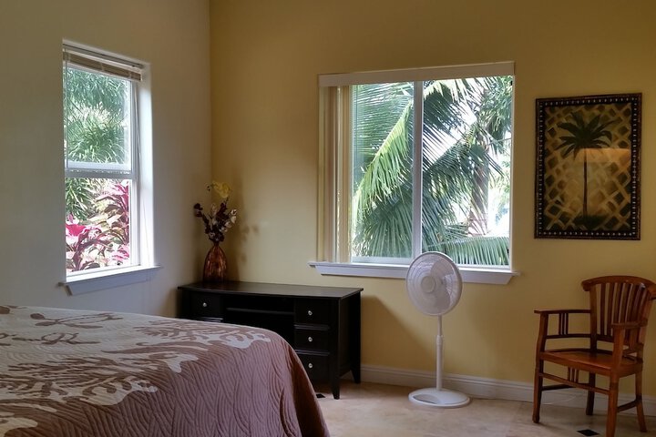 Room 14 of 33