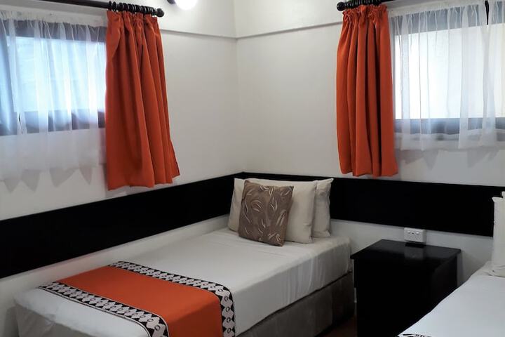 Room 42 of 74