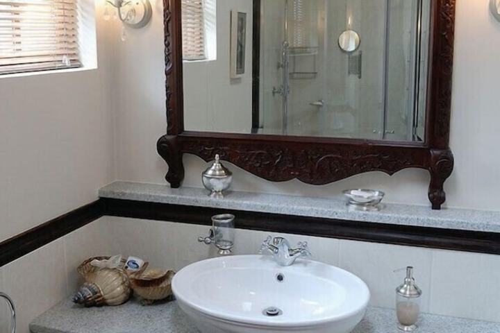 Bath Photo