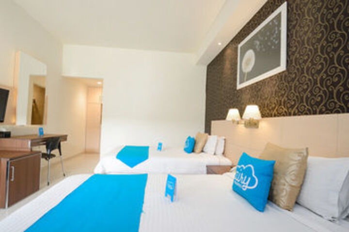 Room 10 of 36