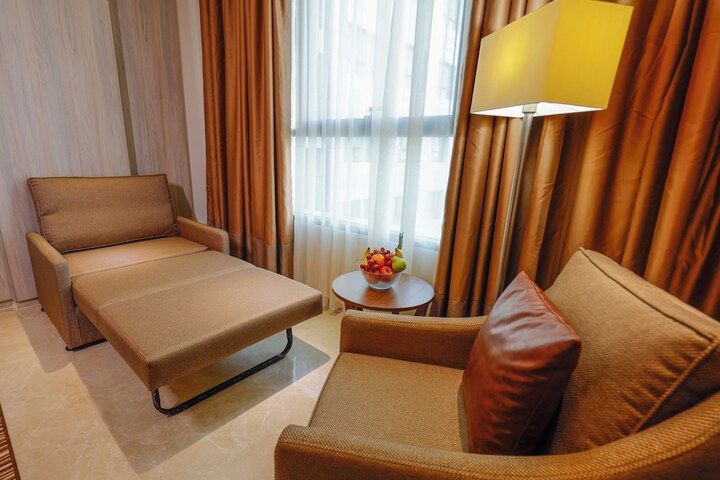 Room 3 of 27