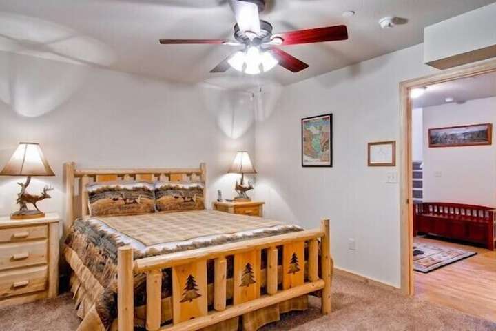 Room 4 of 22